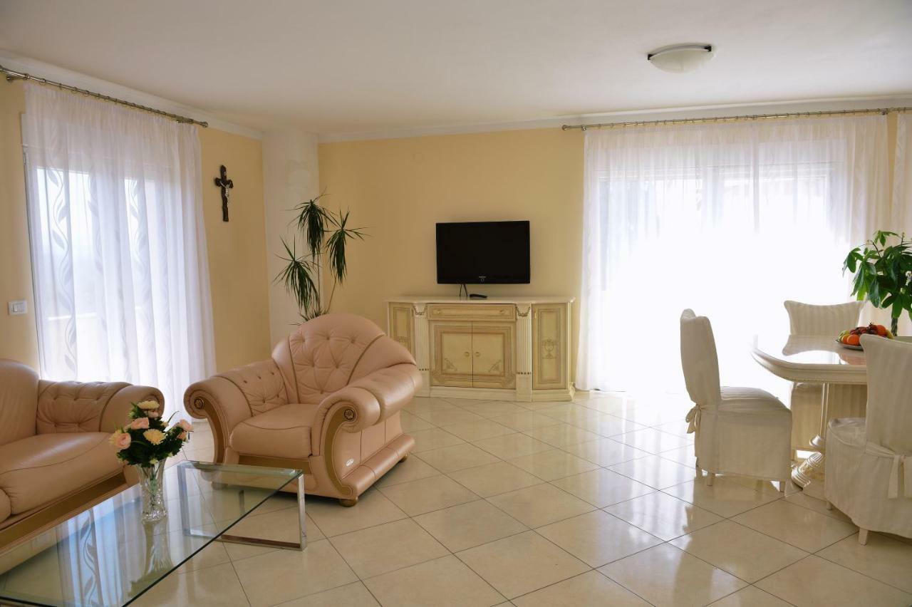 Apartments Mrkonja 마툴지 외부 사진